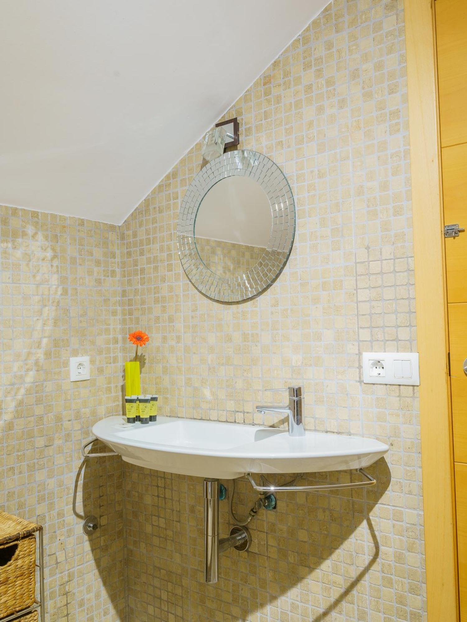 Atico Plaza Cristo De Burgos Appartement